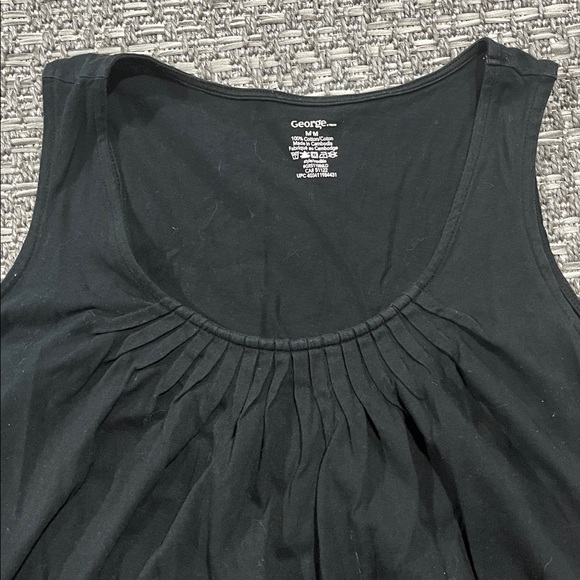 READ George | Black Tank - Picture 2 of 7